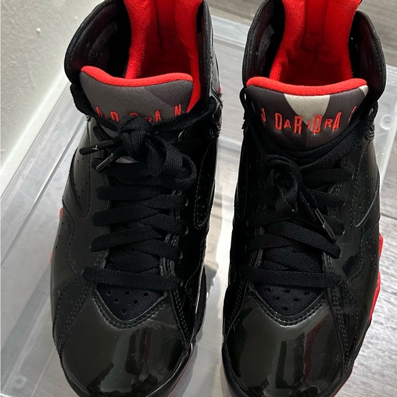 A Closer Look At The Women 💜🖤Air Jordan 7 Black Gloss ✨